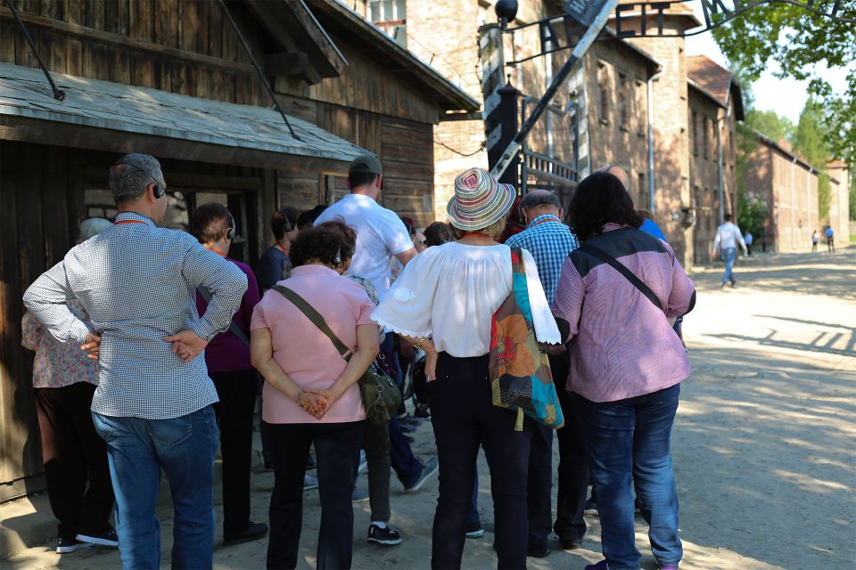 From Krakow: Auschwitz Birkenau Small Group Tour With Pickup - Customer Feedback and Ratings