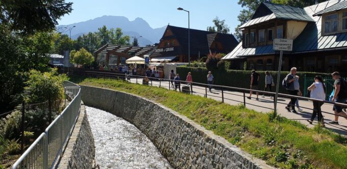 From Krakow: Zakopane & Thermal Springs Day Trip With Pickup - Inclusions and What to Expect