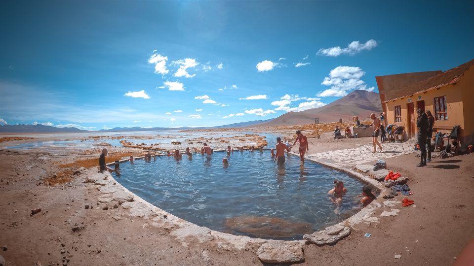 From La Paz: Uyuni and Andean Lagoons 5-Day Guided Trip - Best Time to Visit