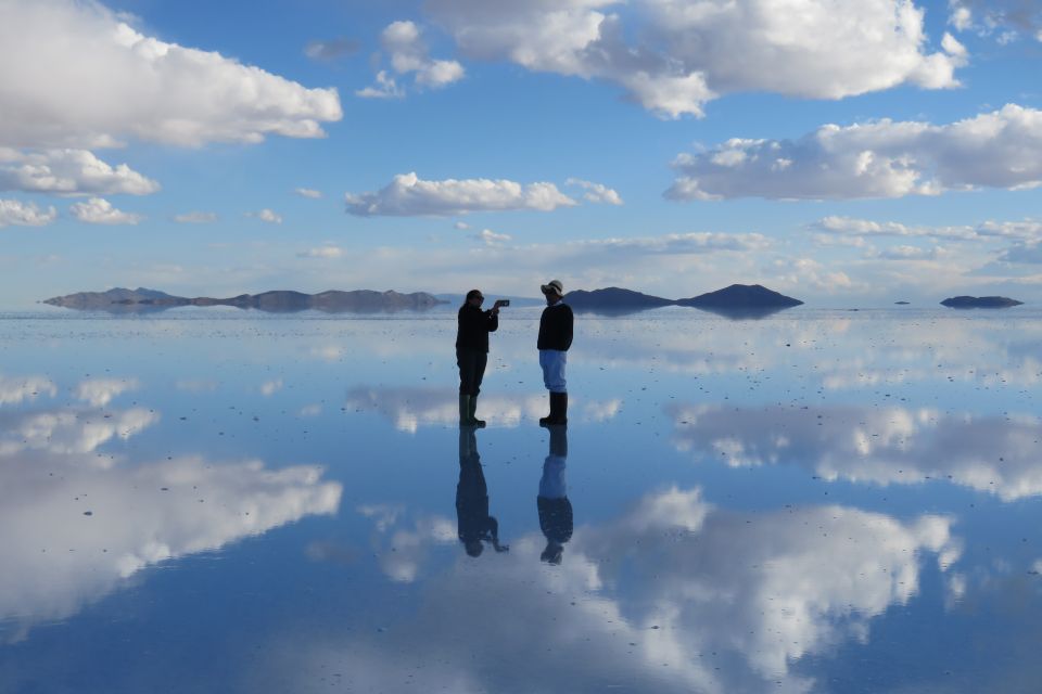 From La Paz: Uyuni Salt Flats & Tunupa Volcano by Bus. - Inclusions and Exclusions