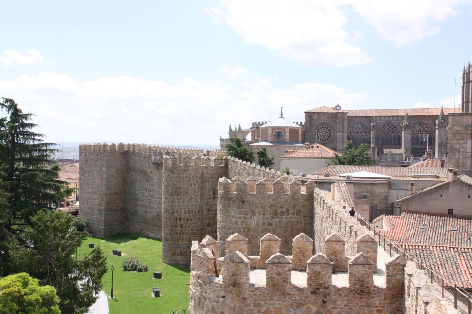 From Madrid: Avila and Segovia Full-Day Tour - Transportation and Guide Information