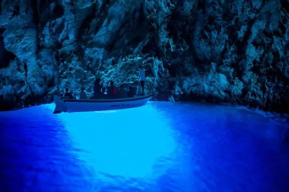 From Makarska - Private Luxury Boat Tour to Blue Cave - Important Notes