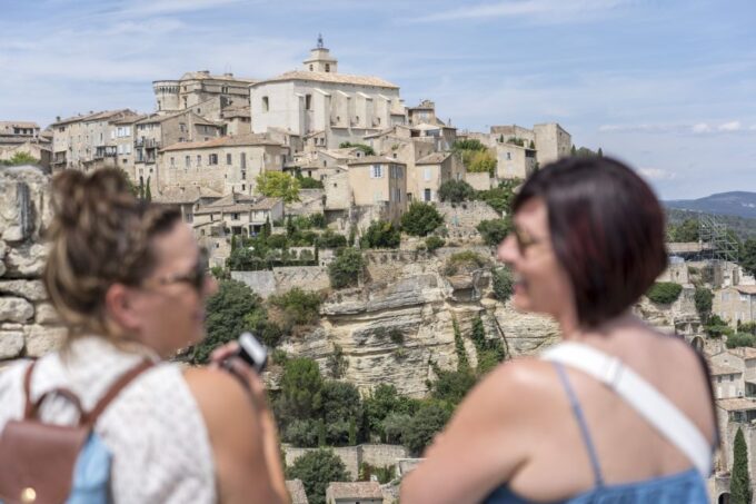 From Marseille Cruise Terminal : Luberon Villages - Booking Requirements