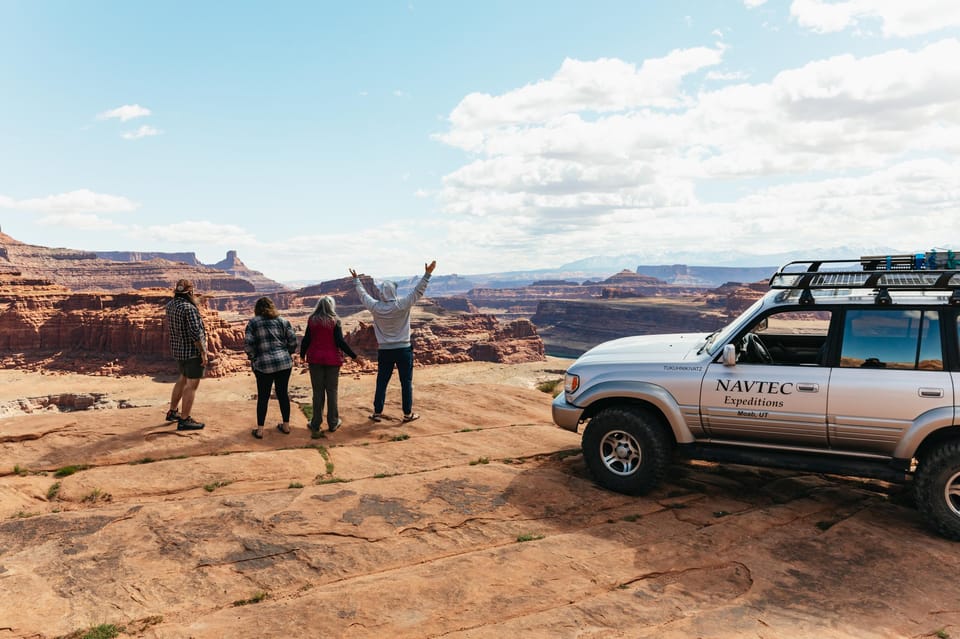 From Moab: Sky District Canyonlands National Park 4x4 Tour - Restrictions and Guidelines