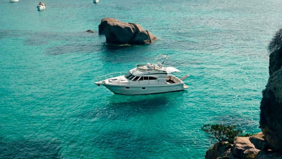 From Palau: La Maddalena Archipelago Yacht Tour With Lunch - What to Bring