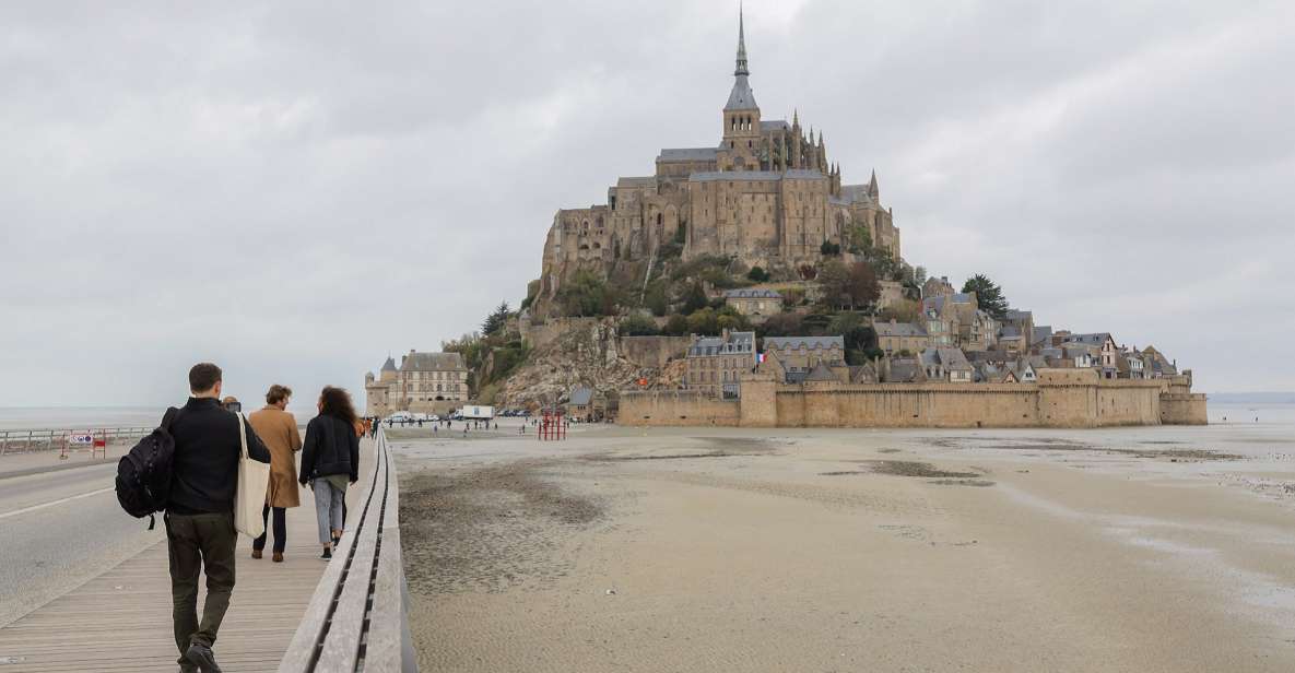 From Paris: Mont Saint-Michel Tour With Hotel Pickup Service - Travel Tips