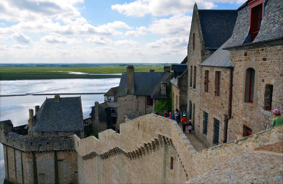 From Paris: Small-Group Mont St Michel Tour & Cider Tasting - Important Information