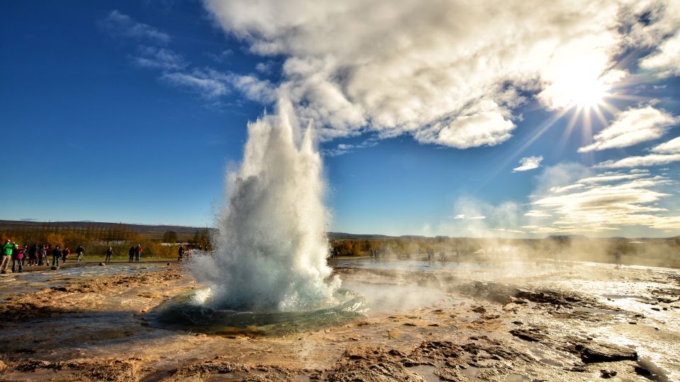 From Reykjavik: Golden Circle & Secret Lagoon Guided Tour - Customer Feedback and Ratings