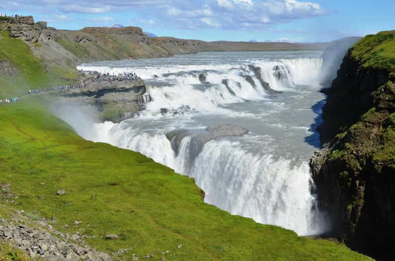 From Reykjavik: Golden Circle Tour With Gullfoss and Geysir - Frequently Asked Questions