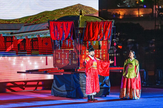 From Seoul: The 61st Suwon Hwaseong Cultural Festival Tour - Jagunggagyo Season 2 Reenactment
