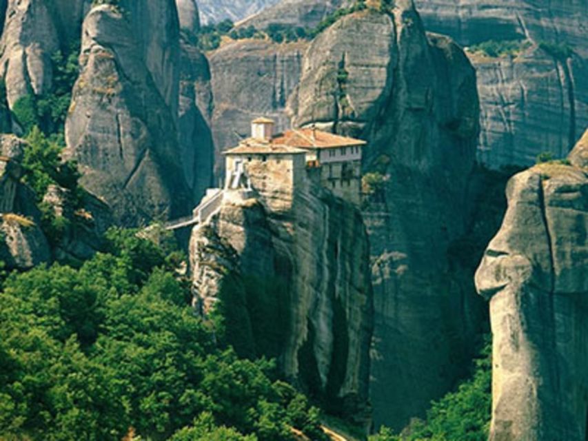 From Thessaloniki: Private Road Trip to Meteora & Kalambaka - Booking and Cancellation Policy