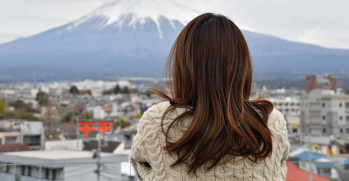 From Tokyo: Mount Fuji+Gotemba Outlet Day Tour 10H - Shopping at Gotemba Outlet