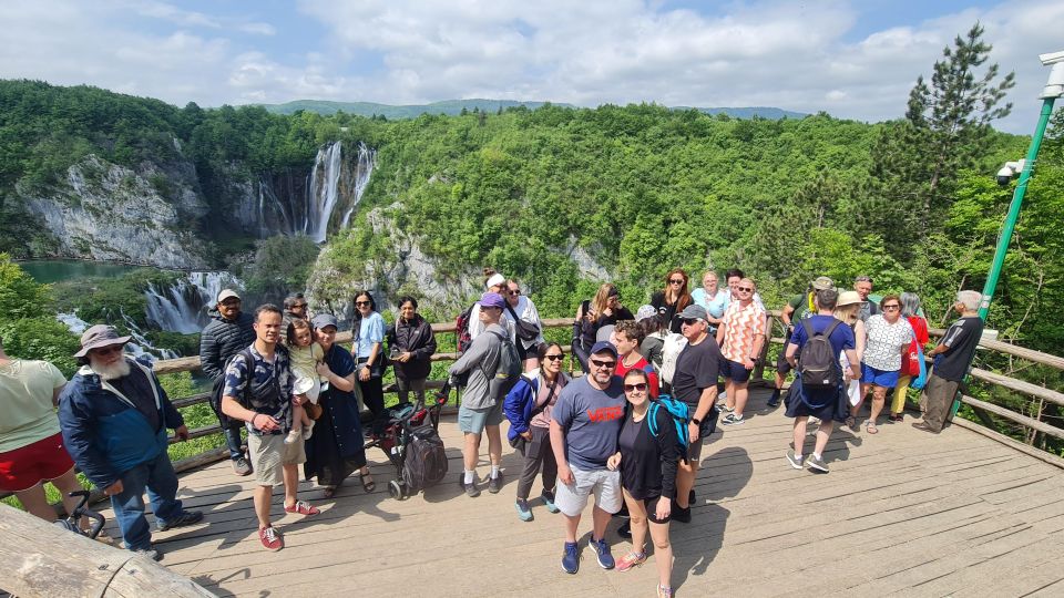 From Zadar: Plitvice Lakes Day Tour With Boat Ride - What to Bring