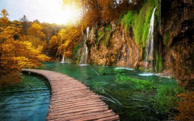 From Zadar: Plitvice Lakes Private Round-Trip Transfer - Important Information