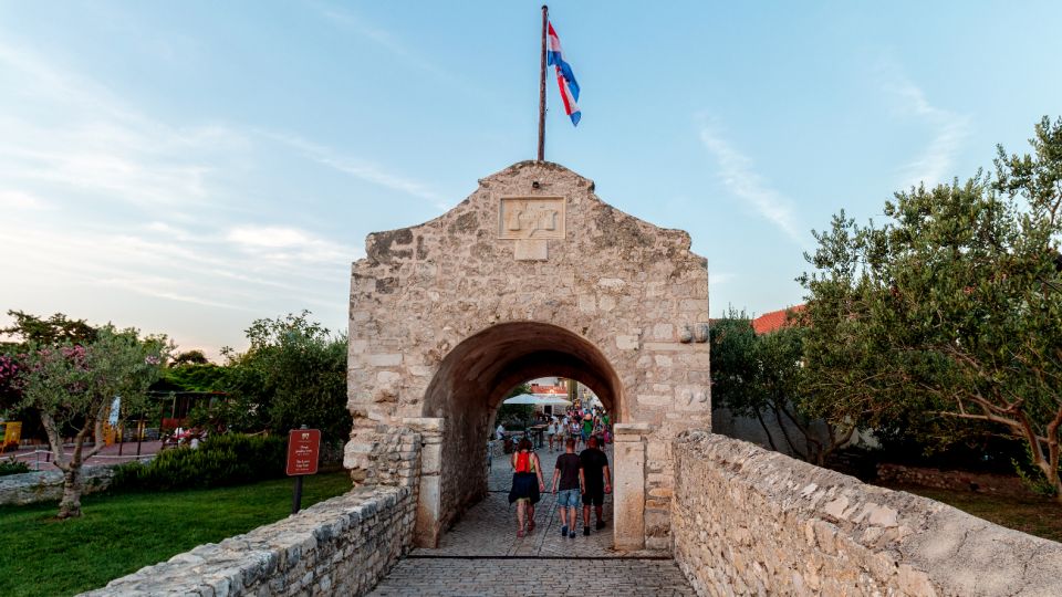 From Zadar: Sightseeing Trip to Historic Nin With Return - Dining and Shopping