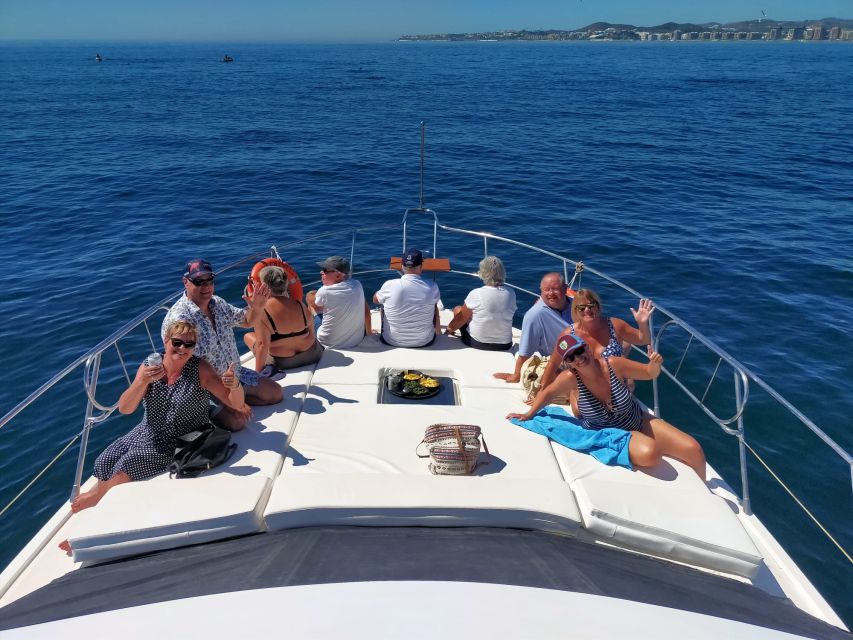 Fuengirola: Dolphin Spotting Yacht Tour With Drinks & Snacks - Dolphin Watching Chances