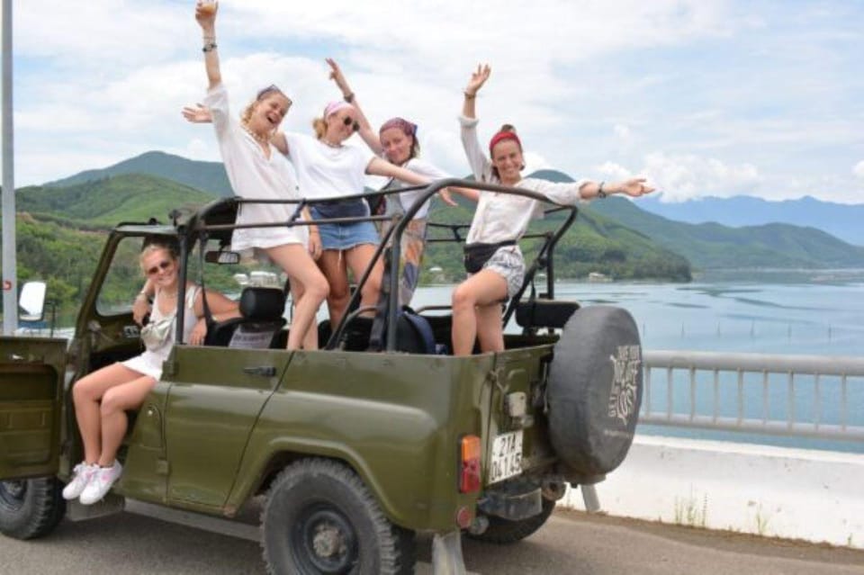 Full Day Hai Van Pass Jeep Tour From Hoi an to Hue - Local Cuisine During the Tour