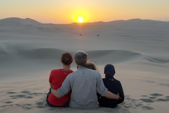 Full Day Tour Sandboarding in Huacachina From Lima - Sandboarding Experience