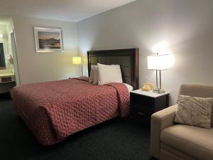 Garden Inn & Suites - Nearby Attractions
