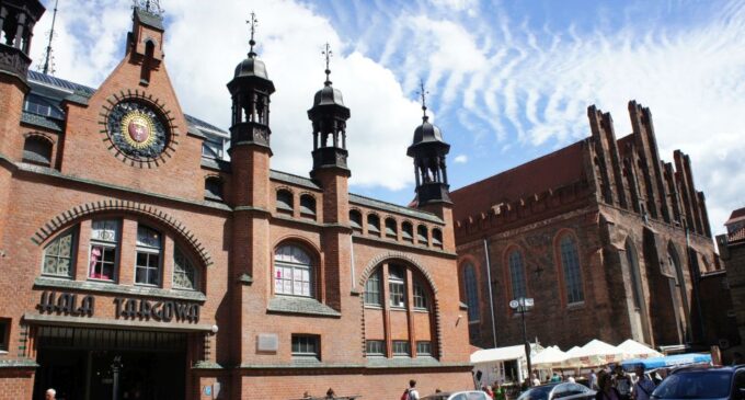 Gdansk: Individual Sightseeing Tour With Audio Guide - Visitor Requirements
