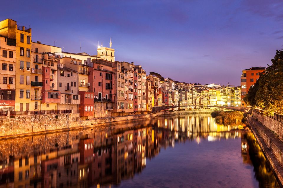 Girona Evening Food Tour & Tapas Bar Experience - Food and Drink Tastings