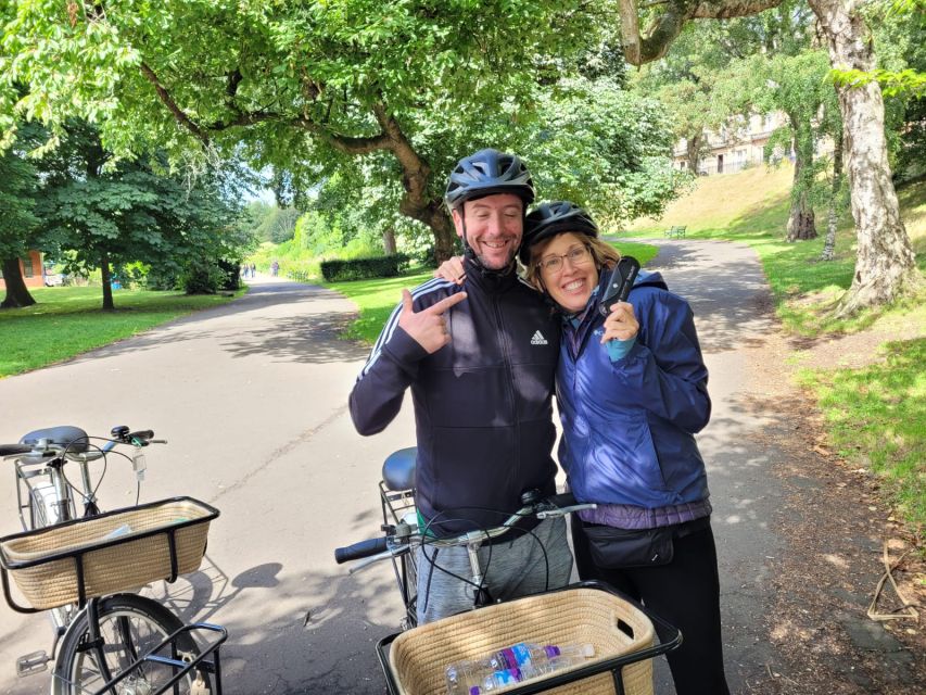 Glasgow: City Highlights Guided Bike Tour With Snacks - Customer Experiences