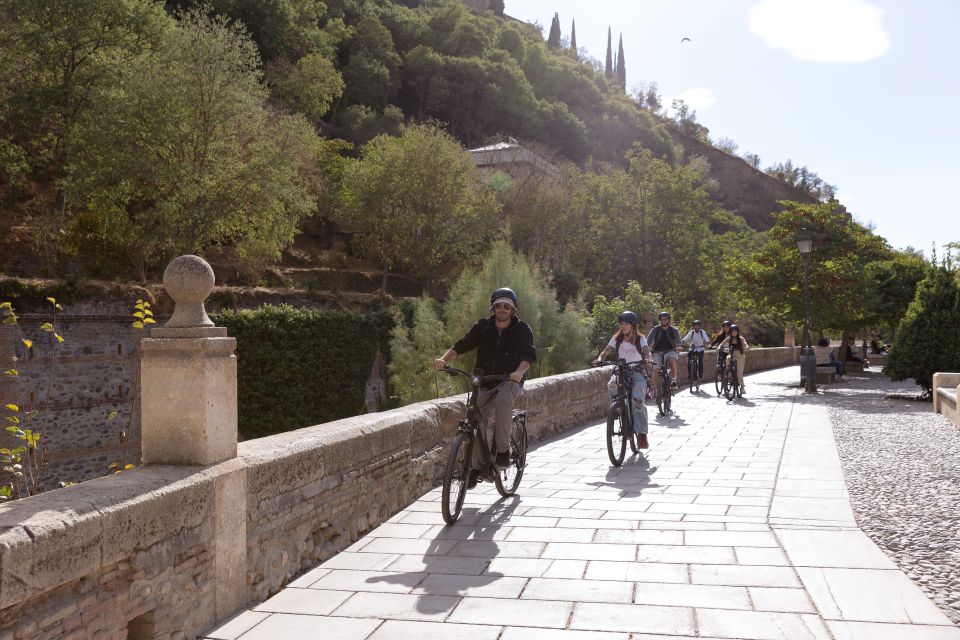 Granada: Albaicin and Sacromonte E-Bike Tour - Cancellation Policy