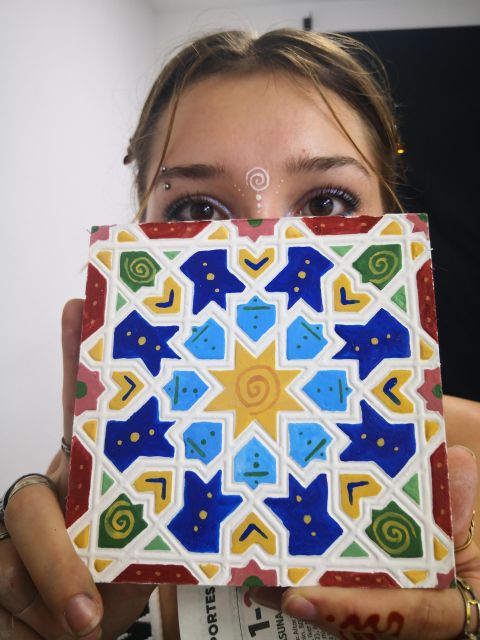 Granada: Alhambra's Craft Workshop - Plasterwork With Gold Leaf