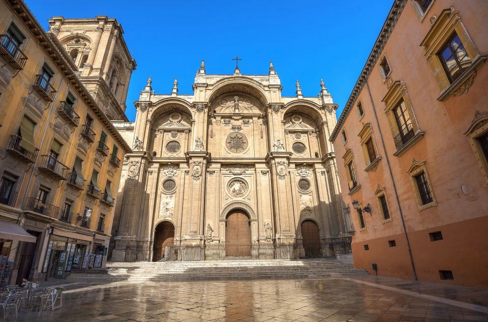 Granada: Cathedral and Royal Chapel Guided Tour With Tickets - Cancellation Policy