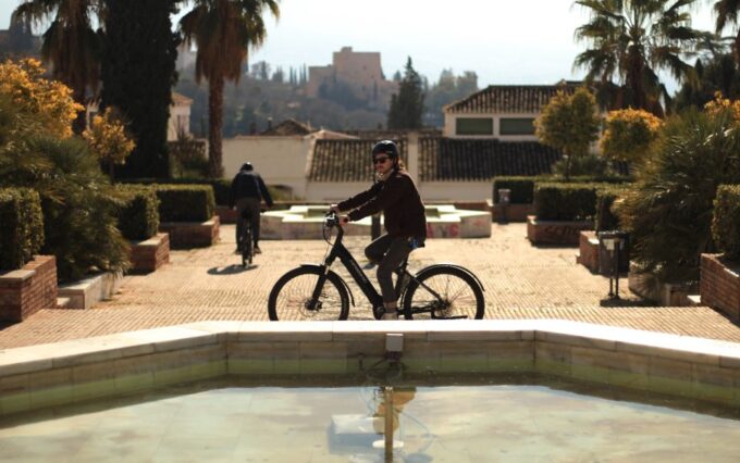 Granada: Highlights Tour by Electric Bike With Tapas Break - Tour Duration and Price
