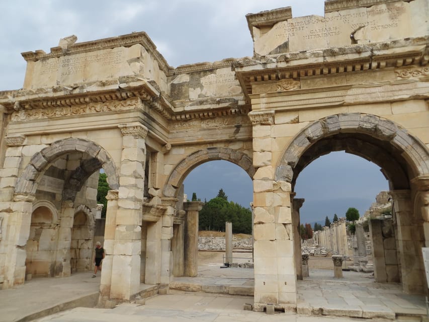 Guided Icmeler Ephesus Tour W/ Breakfast & Lunch - Transportation Details