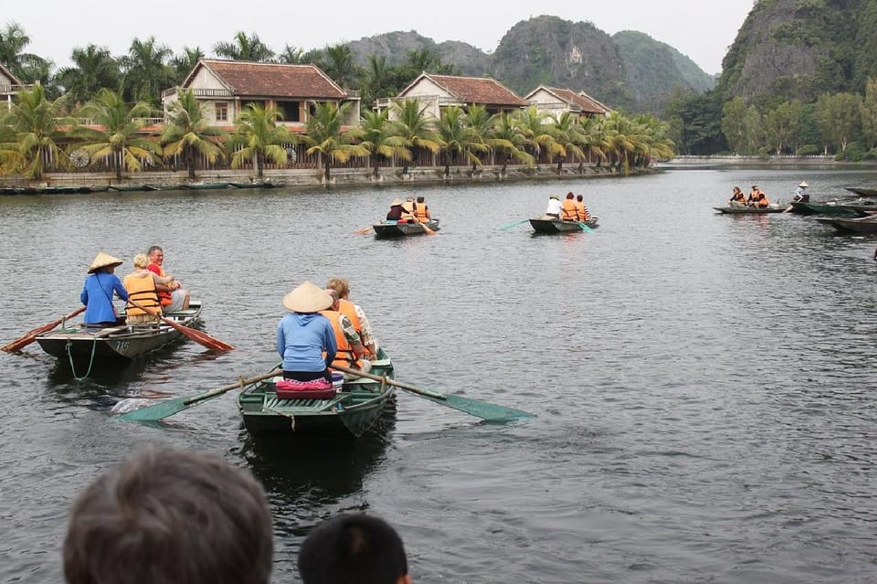 Ha Noi: Ninh Binh / Hoa Lu - Trang An/ Boat Trip & Cycling - Lunch and Local Cuisine