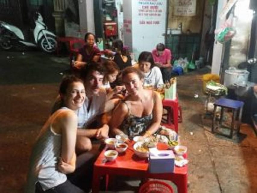 Ha Noi : Small Group Hanoi Street Food Tour - Booking and Cancellation Policy