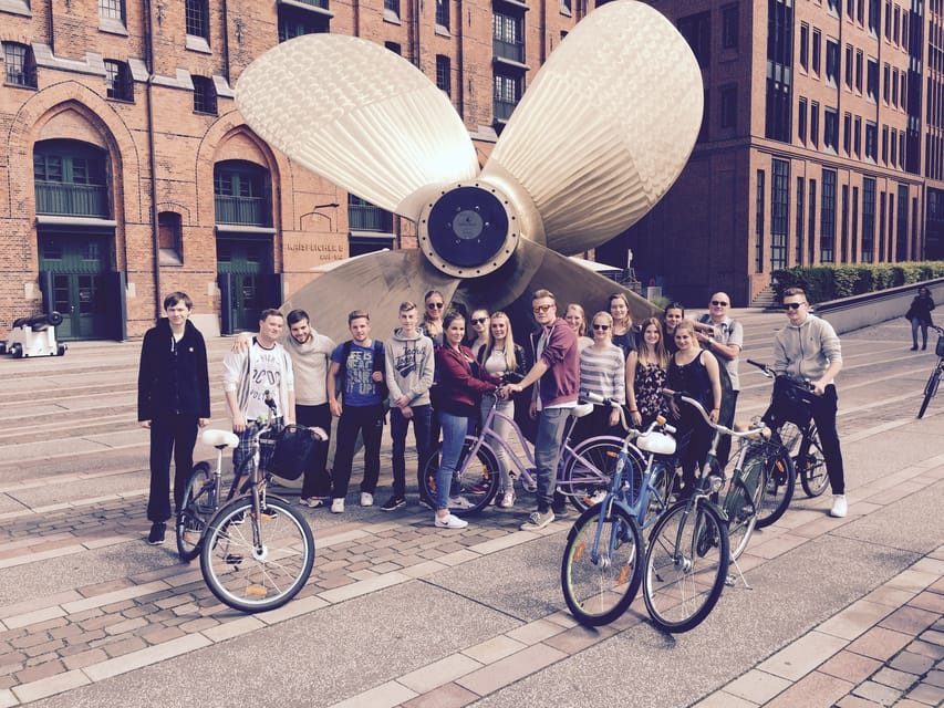 Hamburg: Guided Bike Tour - Exploring the Kontorhaus District