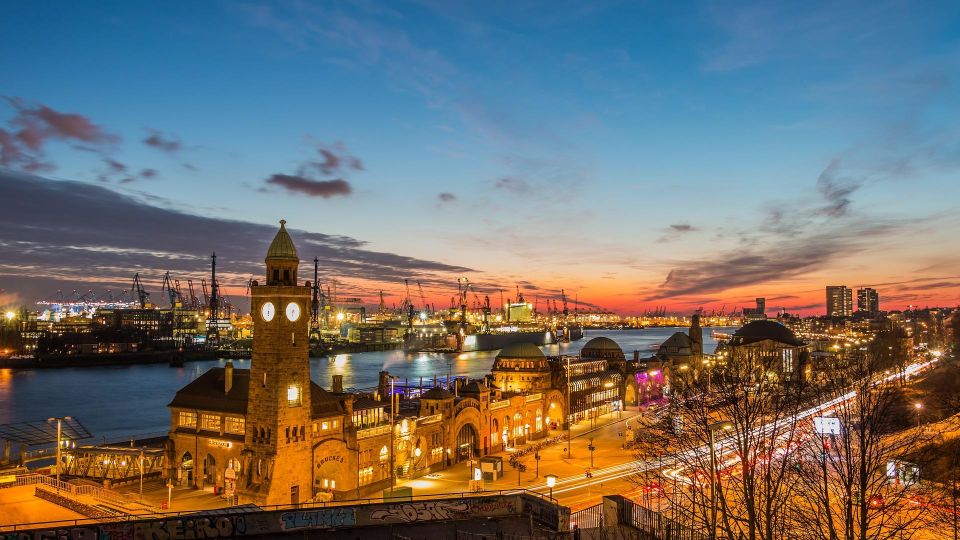 Hamburg: St. Pauli Food and Bier Tour - Language and Cancellation