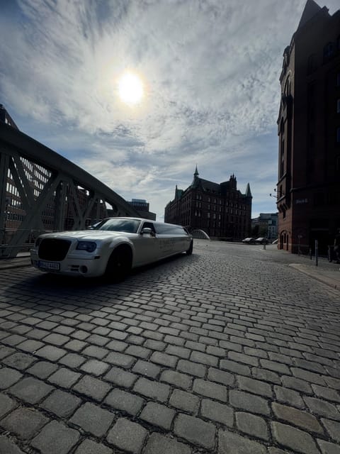 Hamburg Tour in a Stretch Limousine - Drink Options and Prices