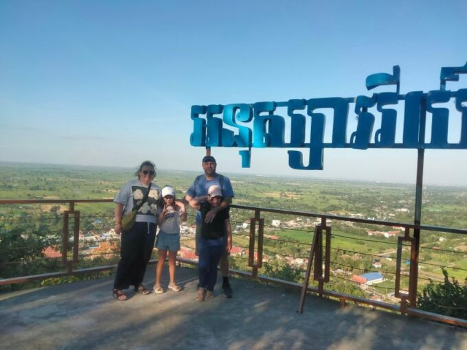 Handicraft, Bamboo Train, Killing Cave, Bat Cave & Sunset - Bat Cave Experience