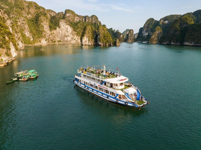 Hanoi: 1-Day Ha Long Bay Cruise W Luon Cave -Kayaking -Lunch - Savor Fresh Seafood