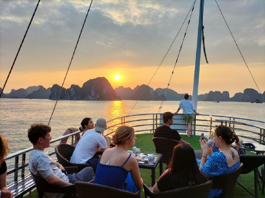 Hanoi: Ha Long Bay All-Inclusive Cruise With Kayaking - Best Time to Visit