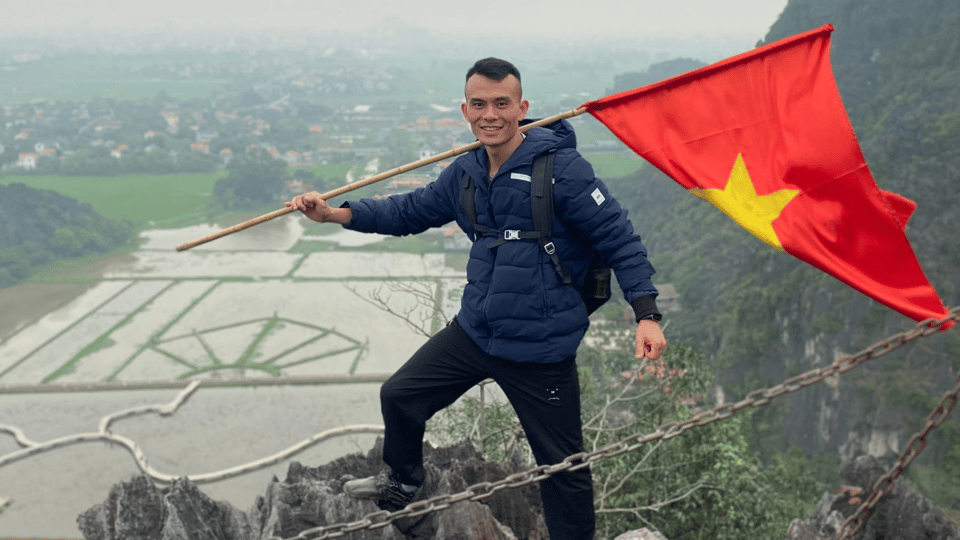 Hanoi: Luxurious 2-Day Ninh Binh Tour With Hotel/Bungalow - Accommodations and Meals