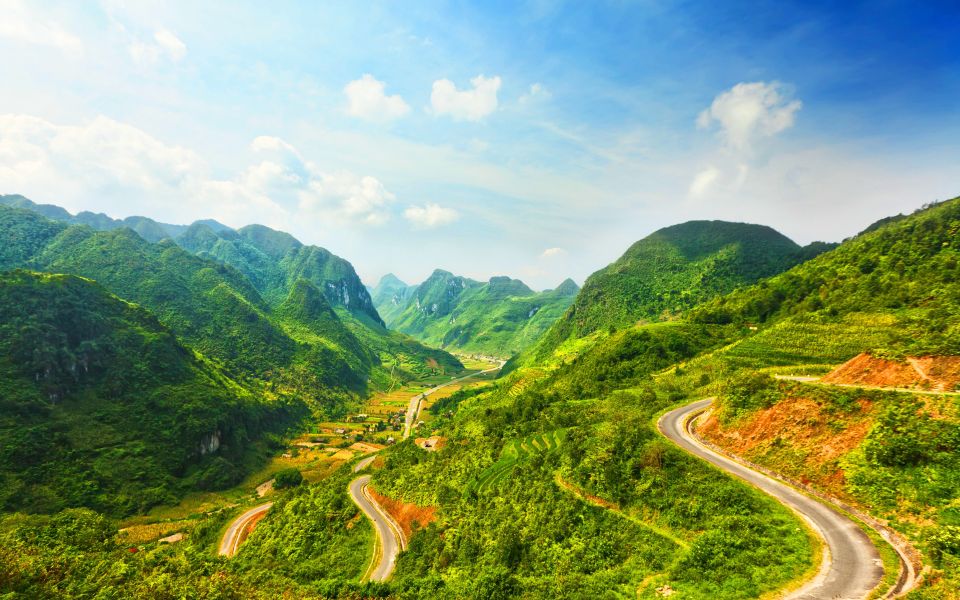 Hanoi: Transfer to Sapa Private Car - Travel Tips and Recommendations