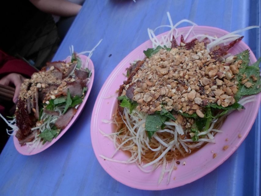 Hanoi: Walking Street Food Tour Small Group With Local Guide - Tips for Enjoying the Tour