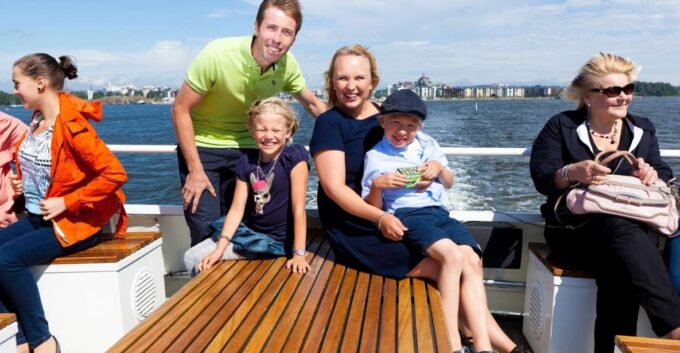 Helsinki: 48-Hour Bus & Boat Combo Tour - Meeting Points for Departures