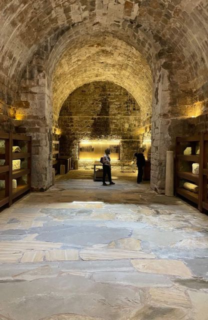Herakleion City Center Walking Tour - Local Delicacies to Try