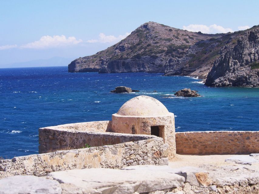 Heraklion: Palace of Minoa & Spinaloga/Elounda Village Tour - Discovering Spinalonga Island