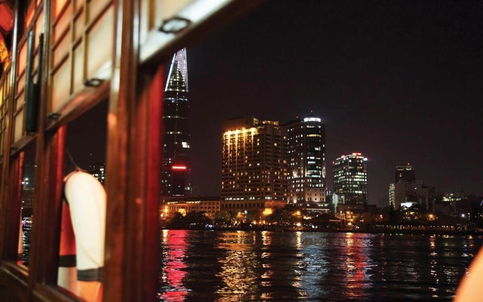 Ho Chi Minh: Dinner on Cruise Along Saigon River - Booking and Cancellation