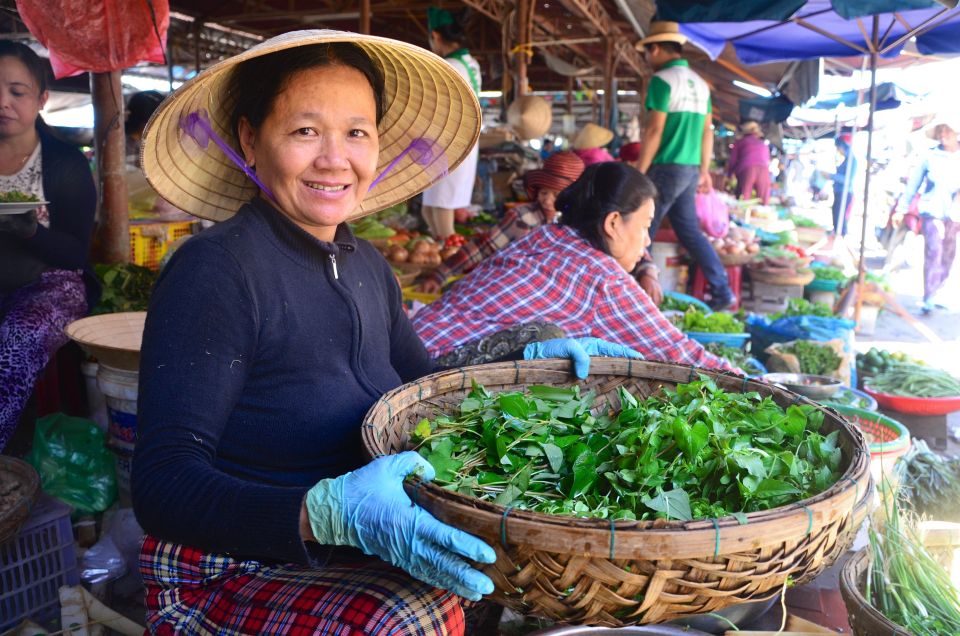 Hoi An: Evening Food Tour by Bike - Customer Reviews