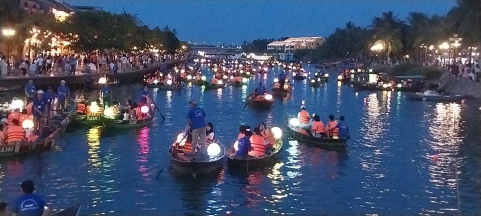 Hoi An Footsteps & Food Private Tour - Booking Details