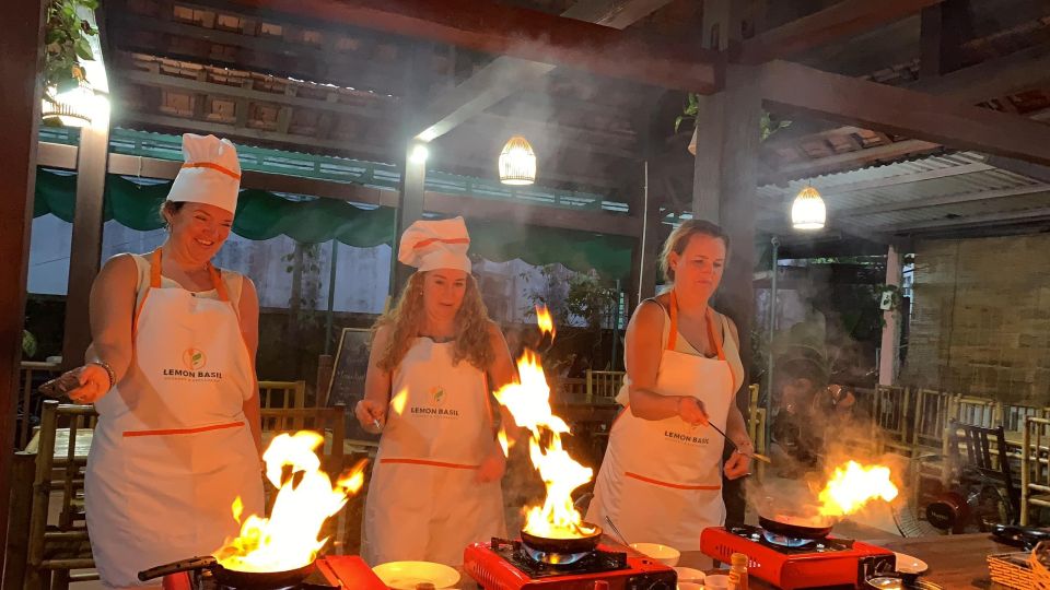 Hoi An: Making Lantern &Cooking Class With Basket Boat Ride - Market Exploration Experience