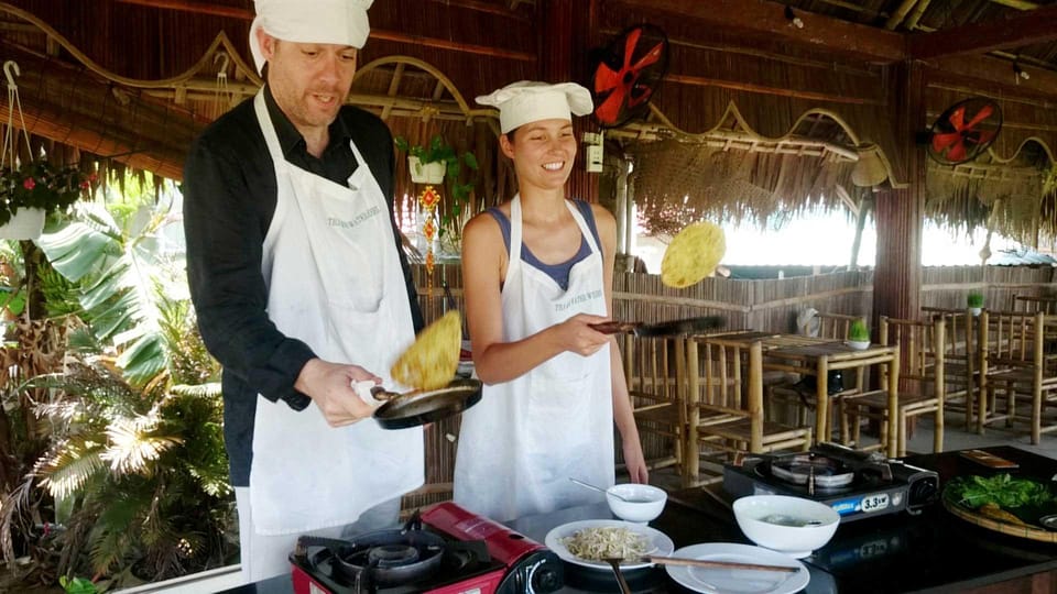 Hoi An:Farming and Cooking Class in Tra Que Herb Village - Important Information